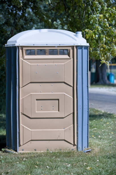 Portable Toilet Options We Offer in Footville, WI